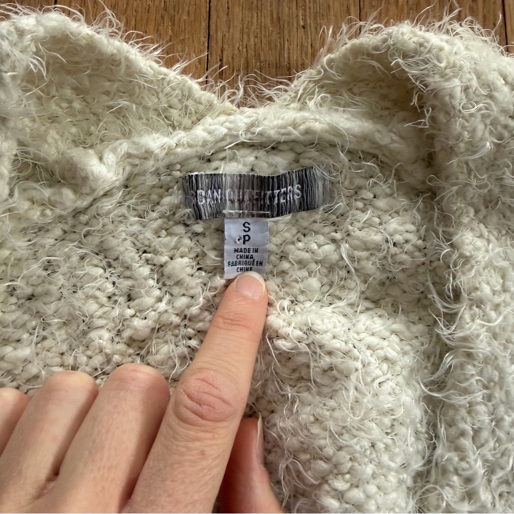 UO Riona Open-Front Cardigan - Picture 7 of 8